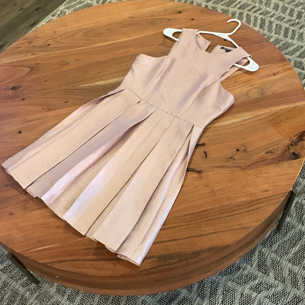 Used Pink Gianni Bini Dress - Picture 2 of 6